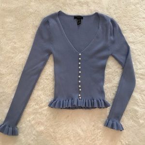 Forever 21 sweater. Never worn.